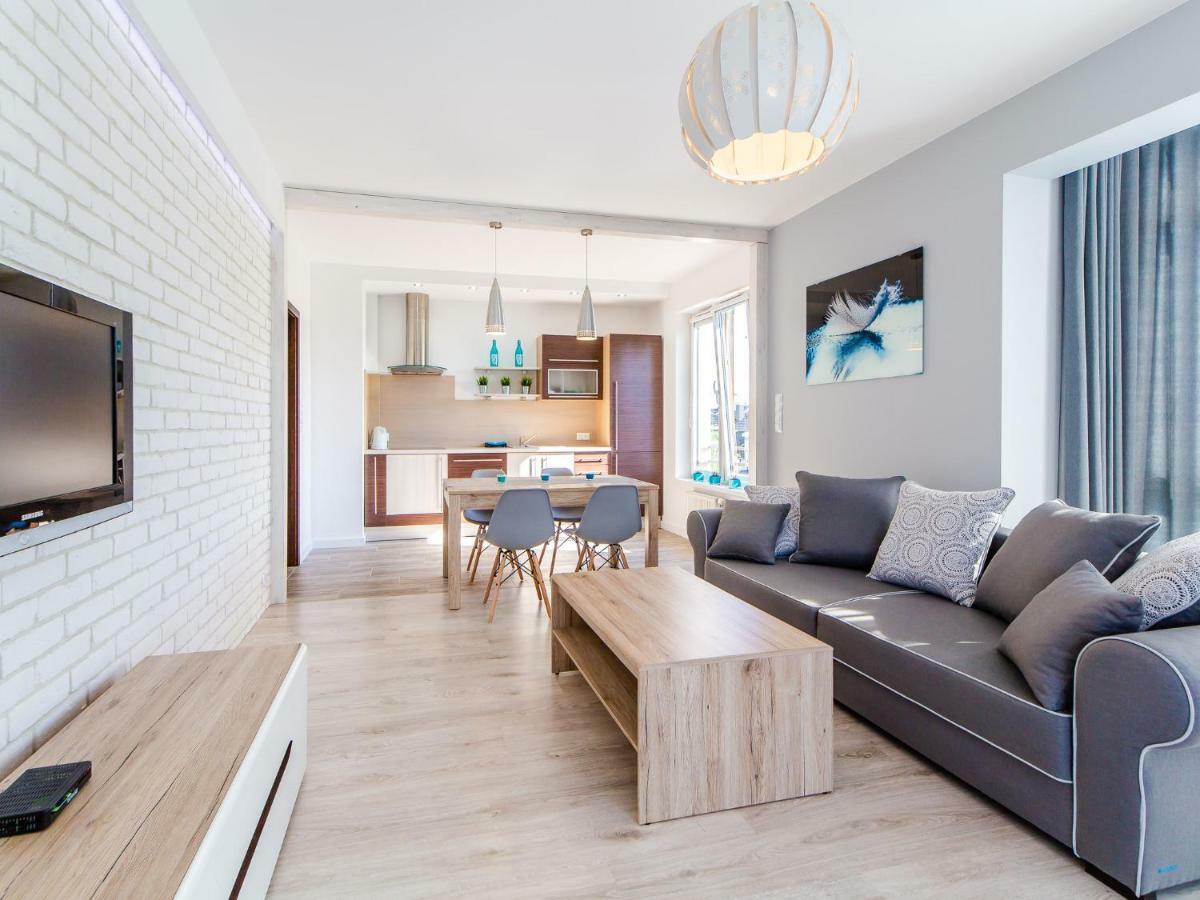 M&M Apartamenty Kolobrzeg Bagian luar foto